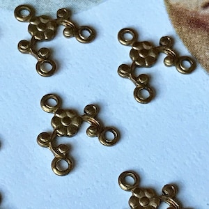 Vintage Ornate Connectors, 3 loops, Brass, 8 pcs, #1484P