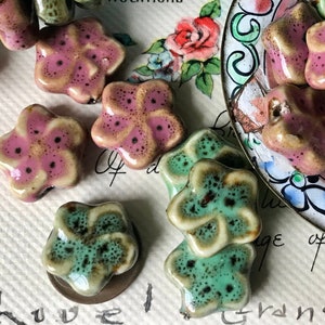 Vintage Boho Ceramic Flower beads, Macrame Beads ?, 70's connectors, large hole beads, Japanese beads, vintagerosefindings