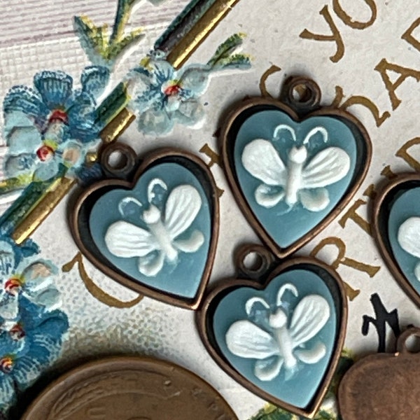 Vintage Butterly Heart Charms, 2 pcs B268-G