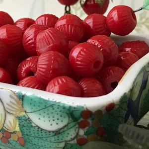 Vintage Glass Beads Red Round Old Stock Raspberry Ribbed Bicone 9mm and 10mm, vintagerosefindings NOS, vintage glass, Ruby Red Beads #1541A
