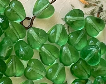Vintage Heart beads, Green Red Hearts, Glass heart beads, Czech Glass hearts, Valentines day hearts, Tiny hearts, Miniature Hearts, 6mm