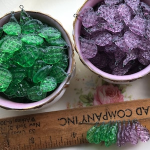 Vintage Waffle Drops, Glass Charms, Teardrops, Drop Dangles, Green Beads, amethyst beads, Pear Drops, Vintage Glass Drops, Supplies, #1706