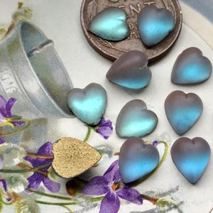 Vintage Saphiret Heart cabochon, tiny heart cabochons, saphirets, vintage saphirets, vintage Saphiret stones, Castlecore jewelry making