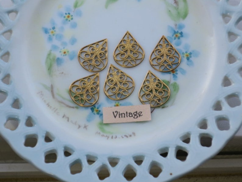 Vintage Filigree Findings Teardrop Victorian Base Settings Antique Brass 831WR boho