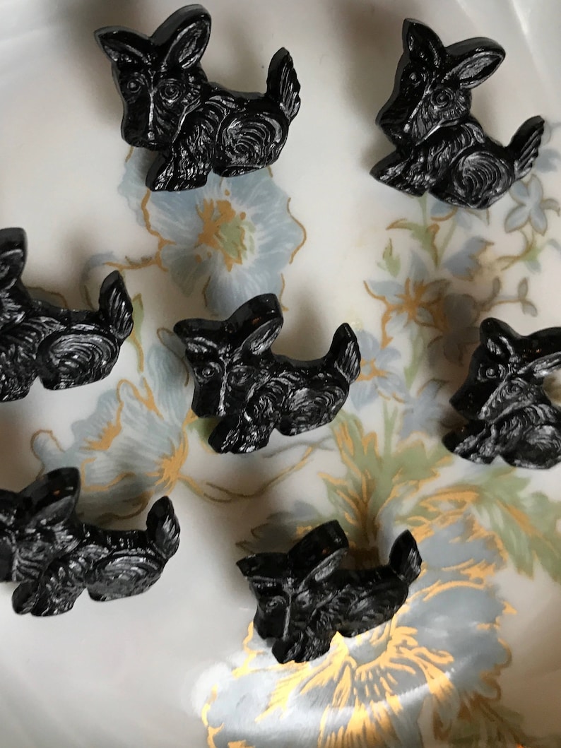 Black Scottie Dog Buttons Vintage Buttons Scottie Dog,Scottish Terrier,Scottie buttons NOS 34 17mm Vintage Buttons