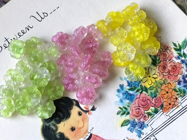 Vintage Flower Beads Vintage Glass Flower Beads Floral Etsy