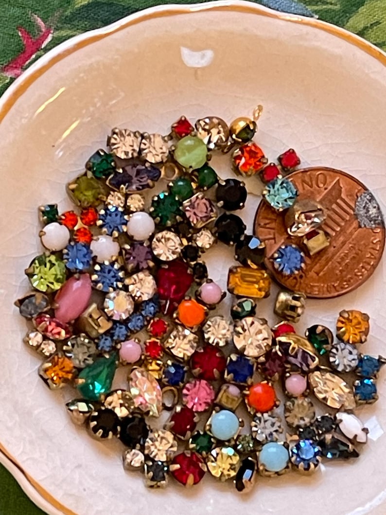 Vintage Prong Set Rhinestones, Brass Settings, Craft Gems, 35pcs ...