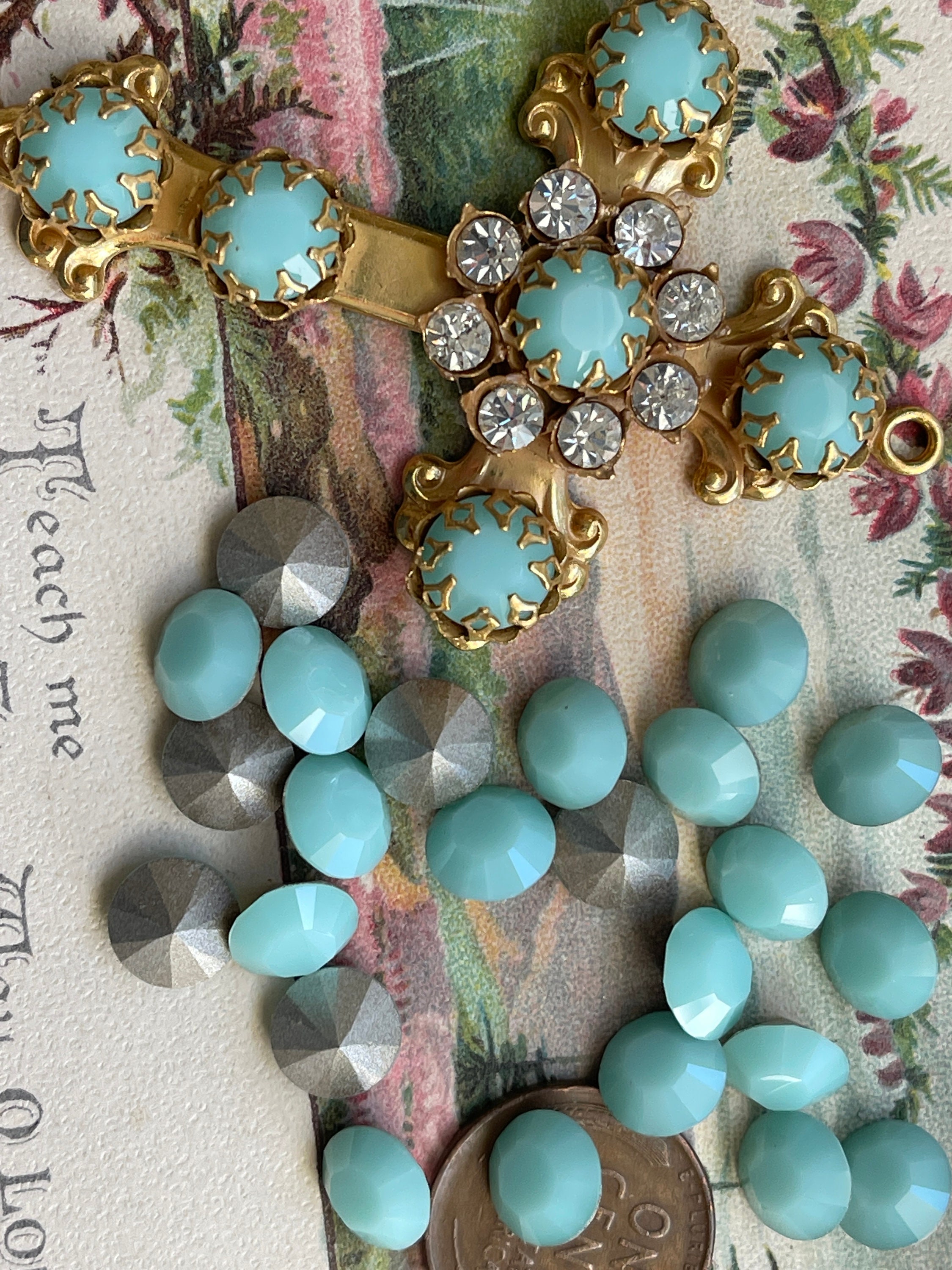 Beautiful! Vintage Gold with Faux Turquoise stones and rhinestones.  Size 34 Victorian Gold Turquoise Ring - Etsy main image 4