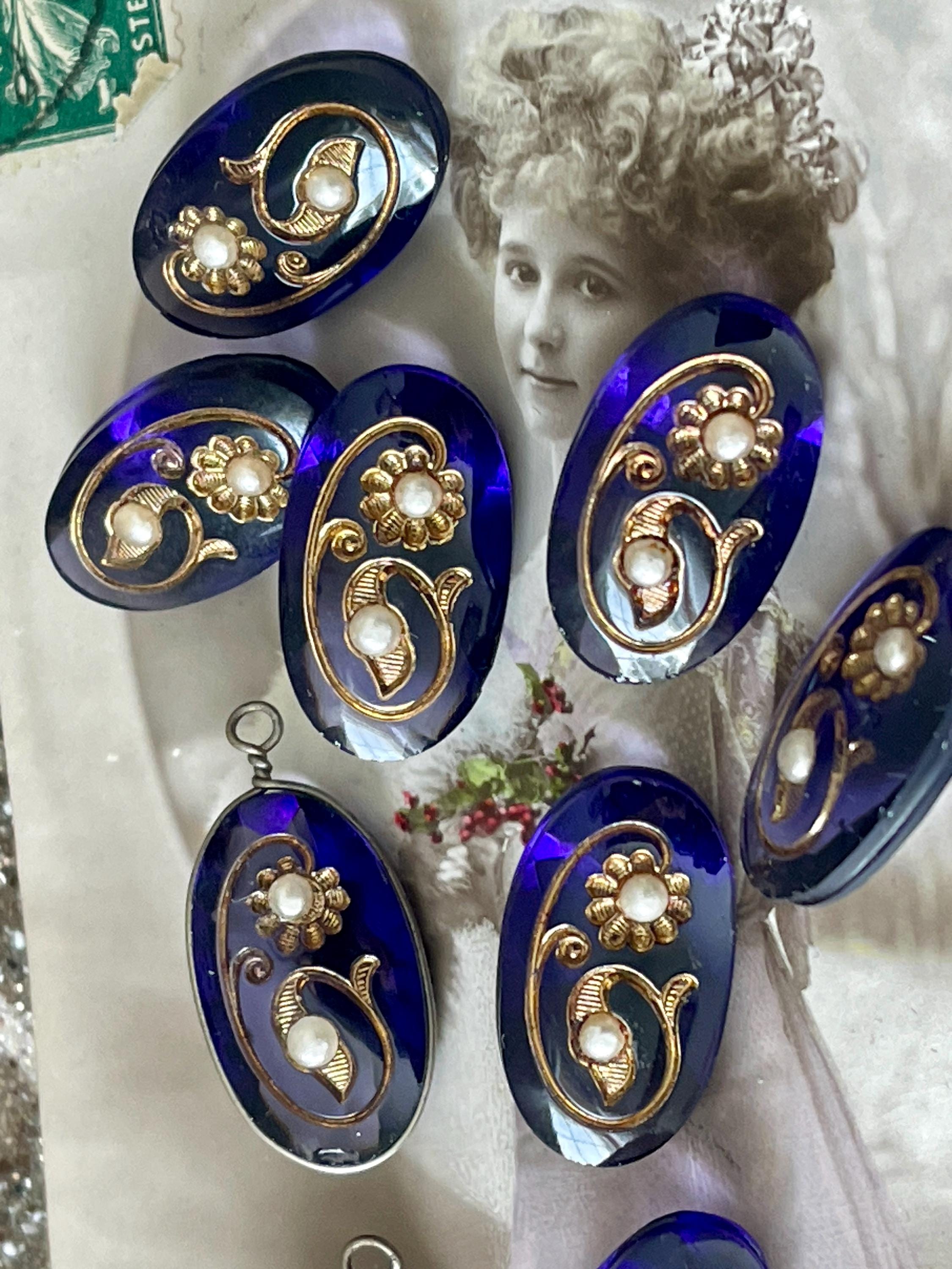 希少アンティークボーンアート手彫りブローチk