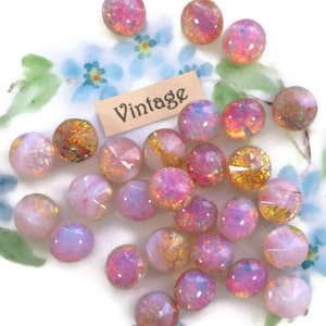 8 Vintage Harlequin stones, Glass Fire Opal stones,8mm harlequin, pink opal Stones, Shabby chic,Pink NOS Foil Old 611RSM