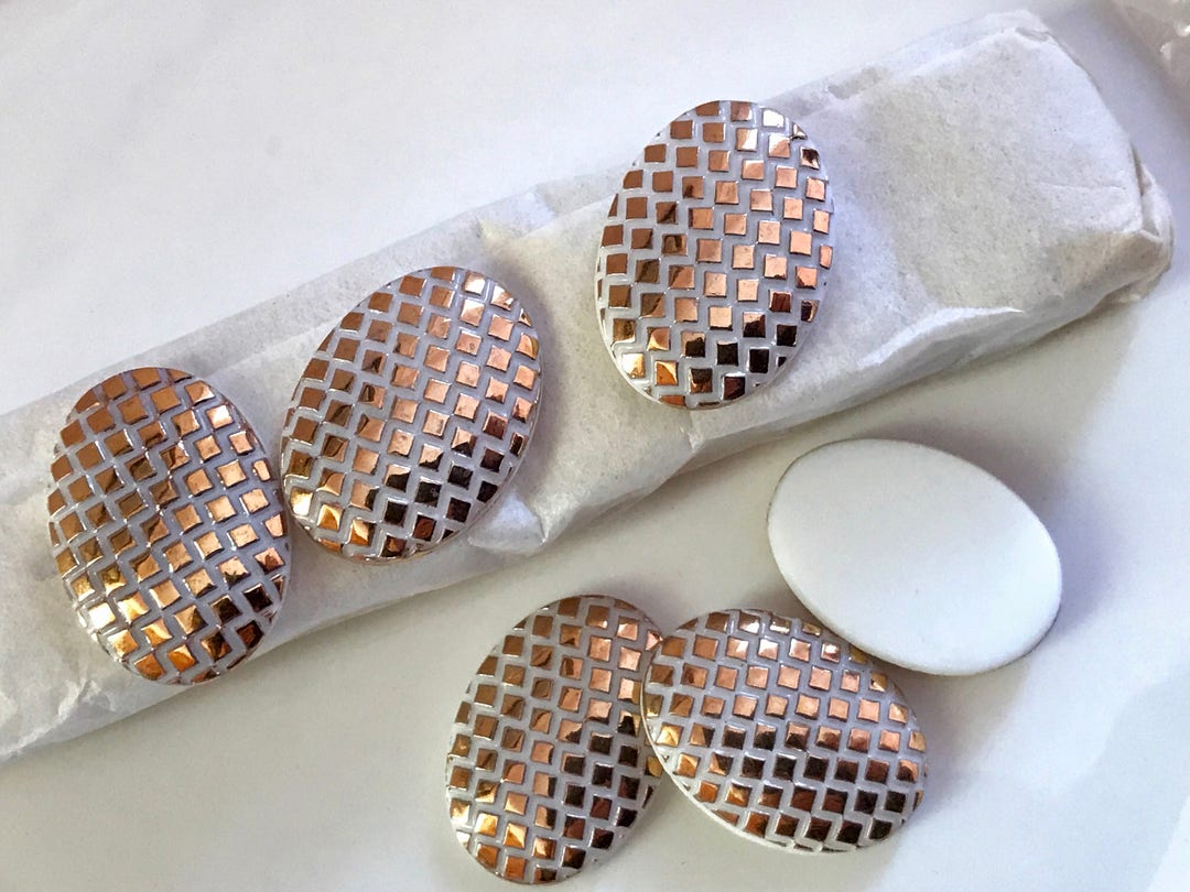 Geometric Cabochons, Minimalist, Vintage Oval Glass, Gold and White ...