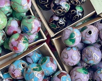 Flower Beads, Vintage Cloisonné Beads - Glass Beads - Hand Painted Beads - Cloisonne Beads - Enamel Beads - Floral Beads - Cottagecore, 10mm