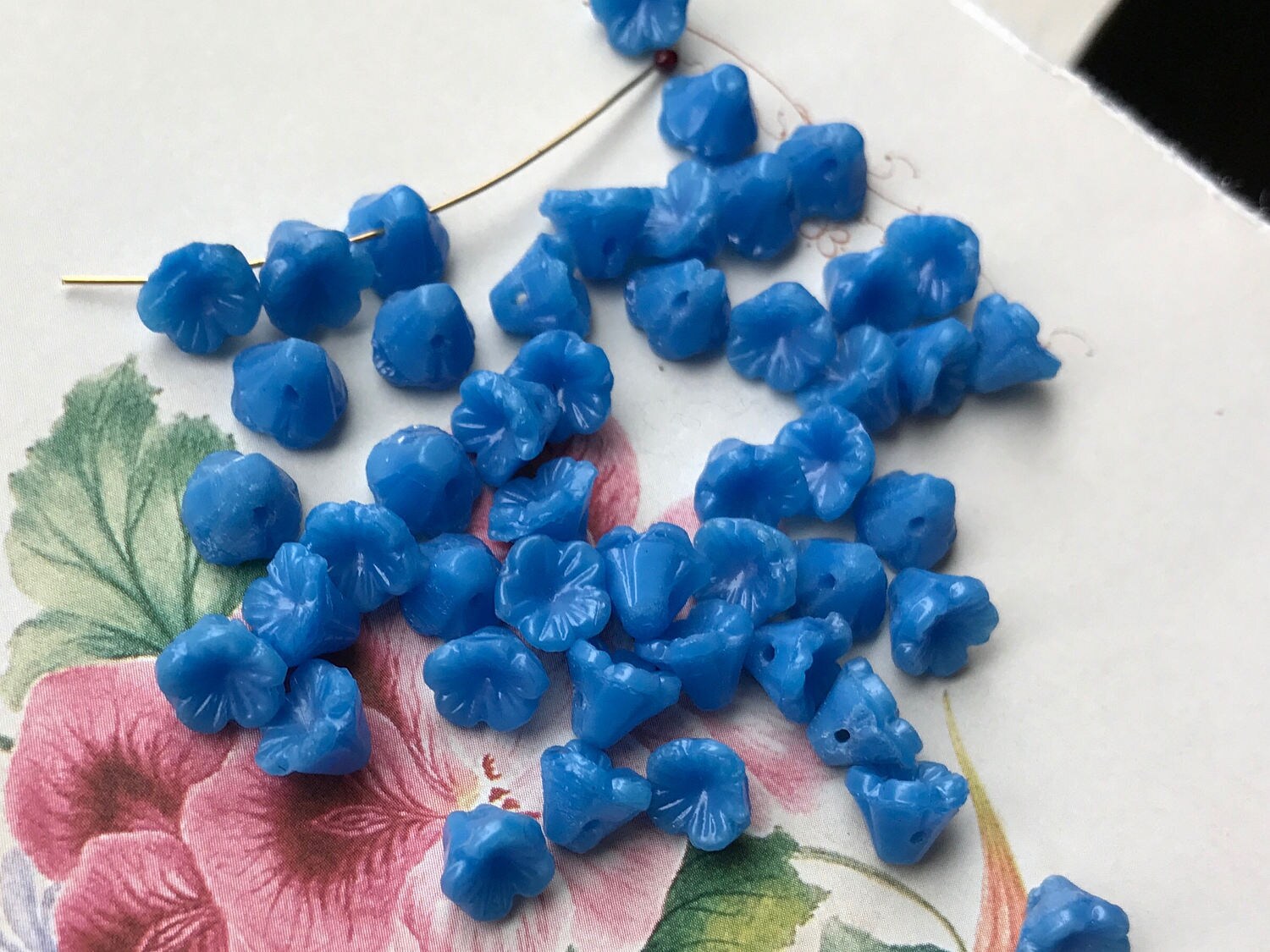 Opaque Blue Glass Buttons Beads,miriam Haskell Style,blue