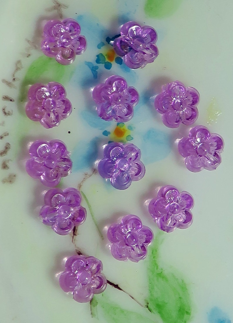 Vintage Beads, Flowers beads, Purple Violet Floral 6x3mm image 3