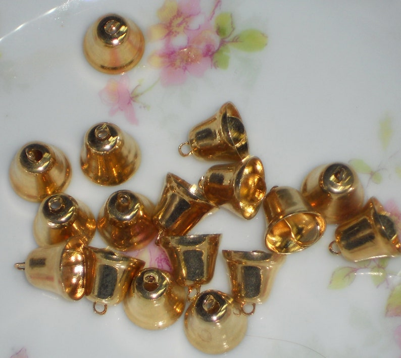 8 Vintage Bells Charms Bell Findings Components Brass 9mm Connectors NOS. 1180 image 3