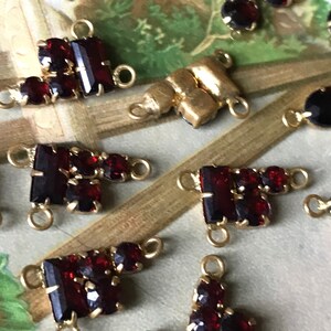 Swarovski Connectors, Garnet stones connectors, Red Rhinestone Connectors, Ruby, Garnet Red Connectors, Vintagerosefindings immagine 9