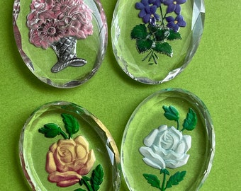 40x30 Glass Intaglio Cabochon, VINTAGE, Flowers, 1pc