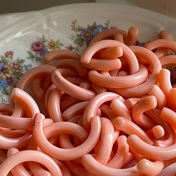 Vintage Pink Noodles, Plastic beads