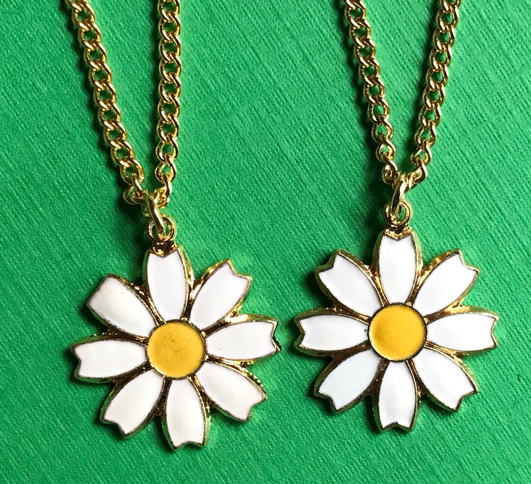 Daisy Necklace, 2pcs, Daisies Necklaces, Sarah Coventry
