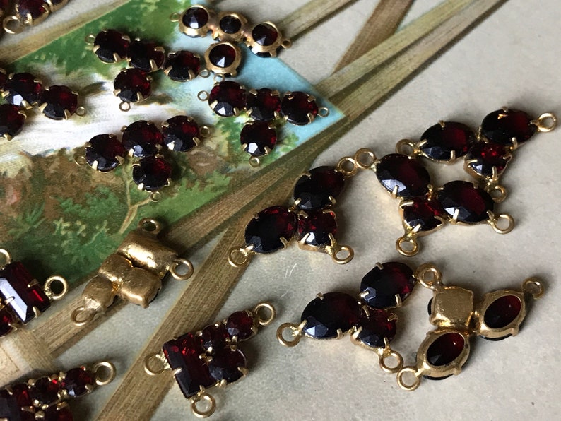 Swarovski Connectors, Garnet stones connectors, Red Rhinestone Connectors, Ruby, Garnet Red Connectors, Vintagerosefindings immagine 6