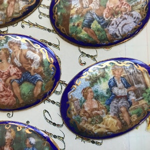Vintage Guilloche Compact Top, enameled cabochons