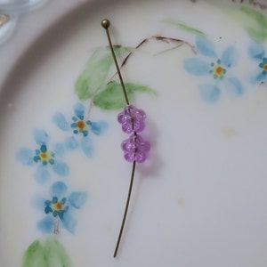 Vintage Beads, Flowers beads, Purple Violet Floral 6x3mm image 2