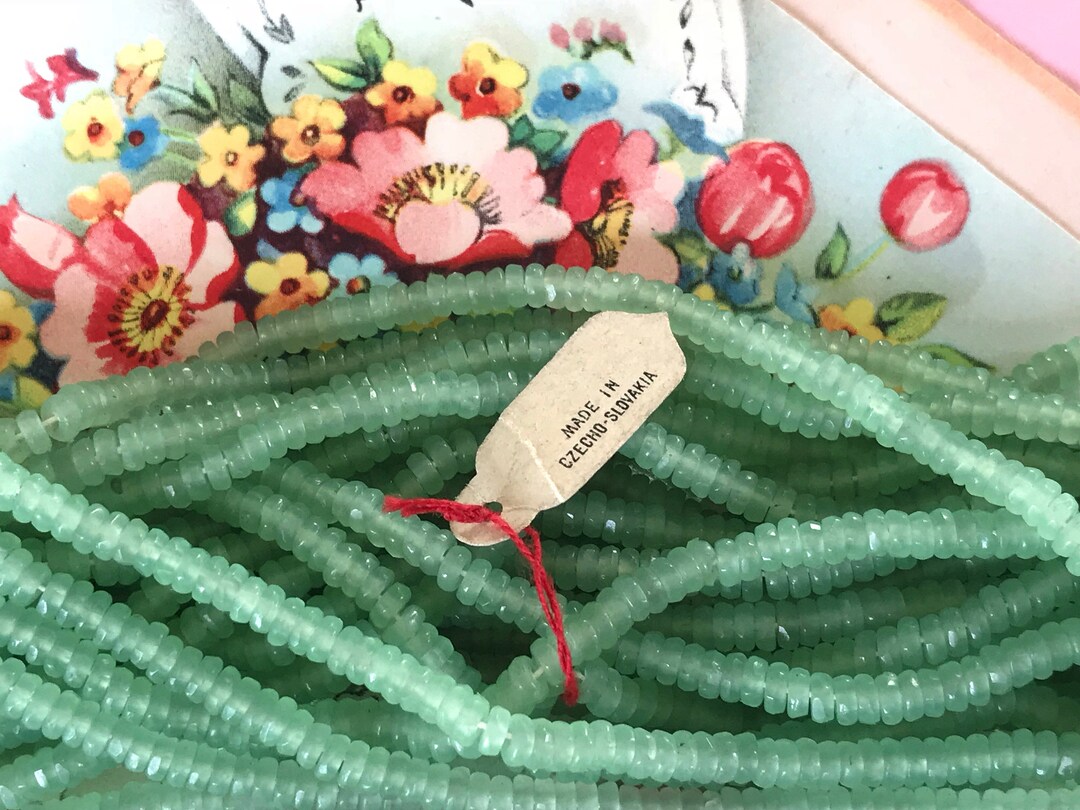 Vintage Tiny Glass Beads, Czech Glass Beads, Czech Saucers, 4x2mm