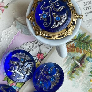 Luminous Blue Cabochon, Vintage Cobalt Glass Jewels, 22mm, Sterling inlay, Rhinestone Floral Glass, Pointed Back, Inlay Flower, Etched image 9