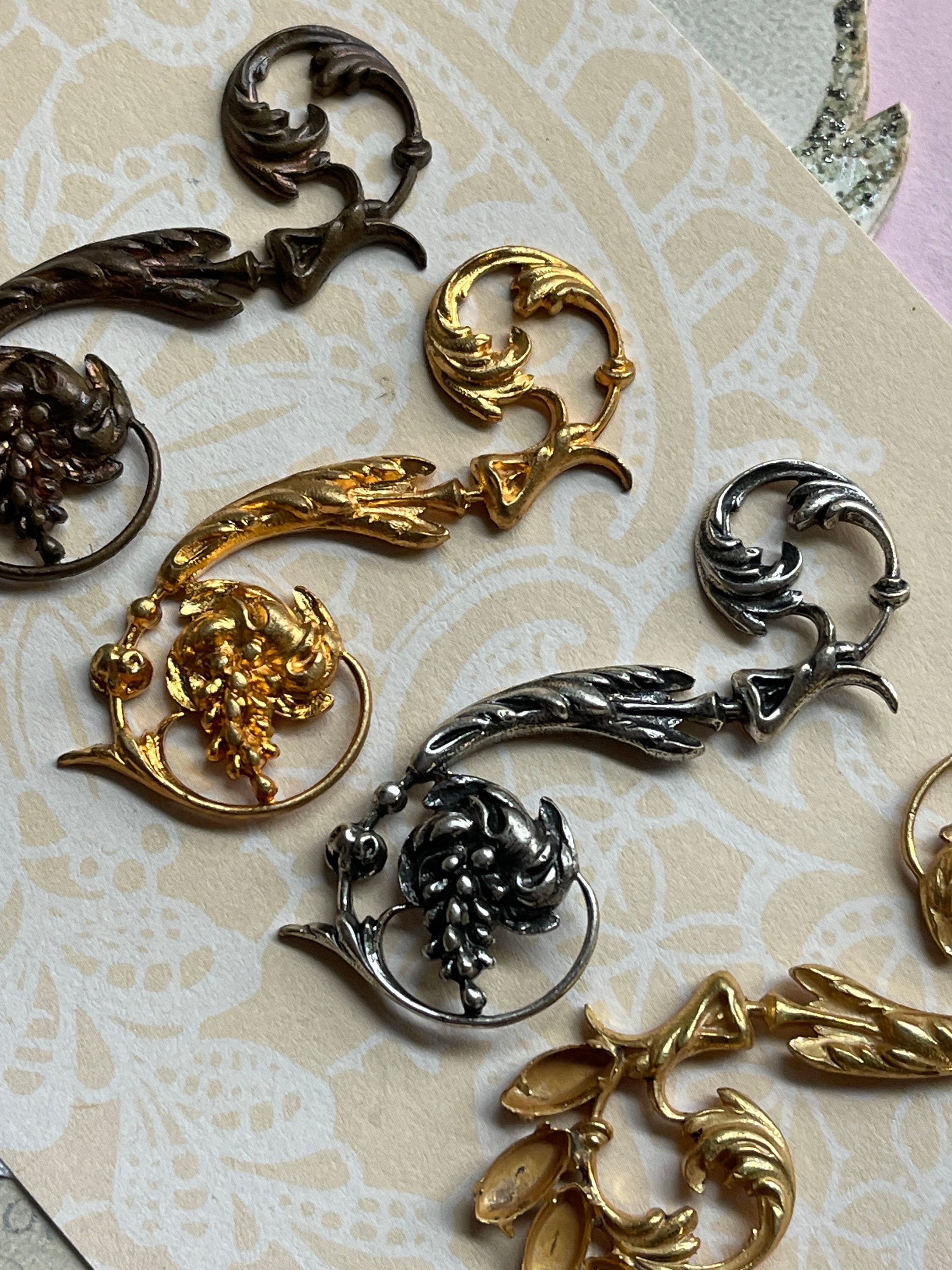値下げ【希少❗️】ヴィンテージＭIRIAＭ HASKELL のペンダント Vintage Jewelry Miriam Haskell for sale | eBay
