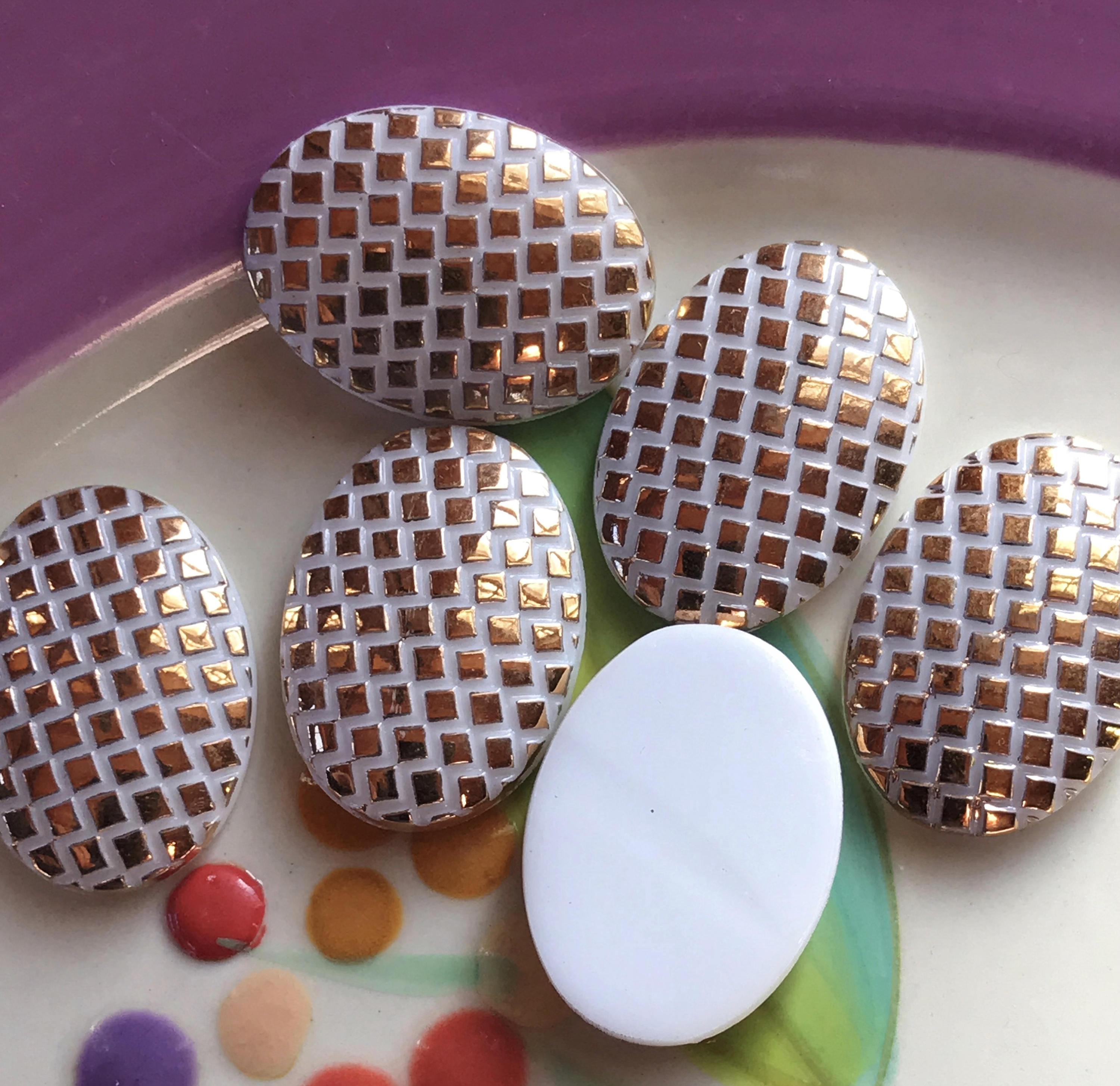 Geometric Cabochons, Minimalist, Vintage Oval Glass, Gold and White ...