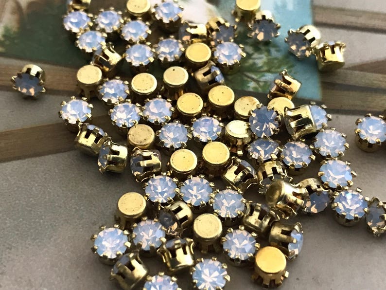 8 Vintage Aurora Borealis Rhinestones Crystal AB Prong | Etsy