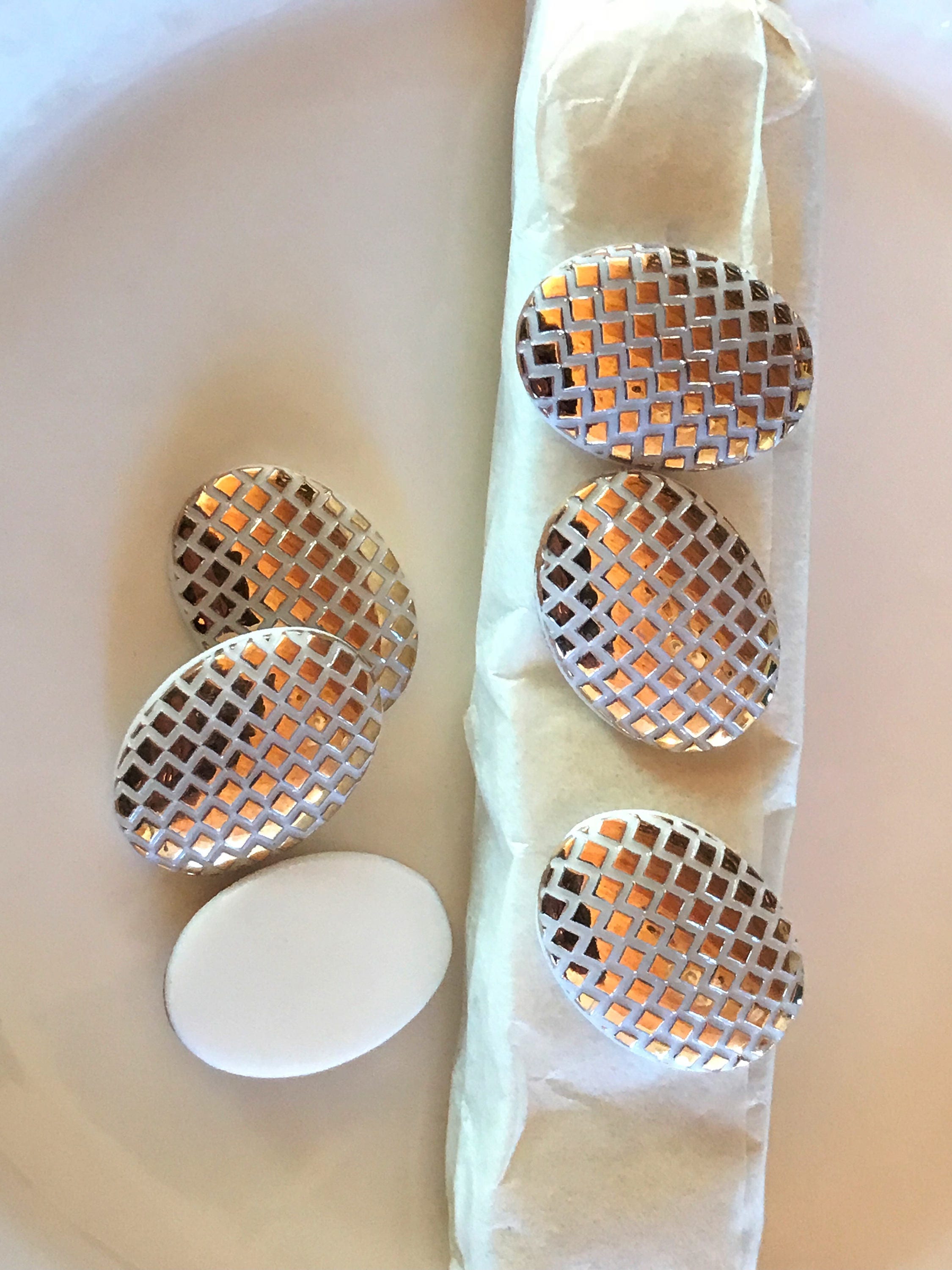 Geometric Cabochons, Minimalist, Vintage Oval Glass, Gold and White ...
