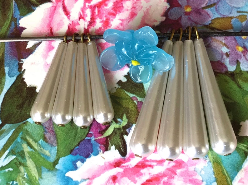 Vintage Pearl Drops Charms Long Pearls Shabby Chic Charms Etsy