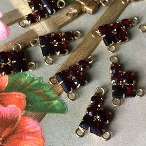 Swarovski Connectors, Garnet stones connectors, Red Rhinestone Connectors, Ruby, Garnet Red Connectors, Vintagerosefindings immagine 7