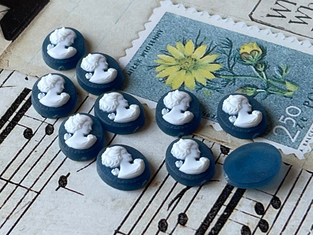 thumbnail interactive-video image 1 of Vintage Victorian Style Blue Cameos Cabochons Lot – 8x10mm Oval, Acrylic, NOS Lady #1198 1 of 4