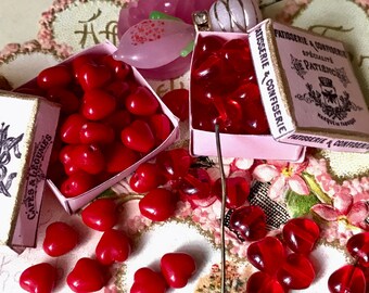 Vintage Heart beads, Ruby Red Hearts, Glass heart beads, Czech Glass hearts, Valentines day hearts, Tiny hearts, Miniature Hearts, 6mm
