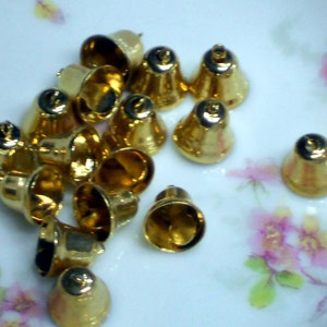 8 Vintage Bells Charms Bell Findings Components Brass 9mm Connectors NOS. 1180 image 4