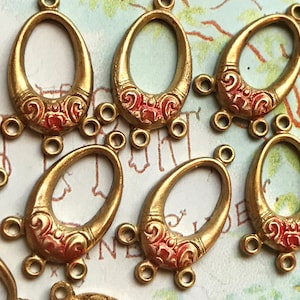 Shabby chic brass Connectors, Red Rose Connectors, Floral Victorian Findings, 3 loops connectors, Vintage connectors, Stampings NOS