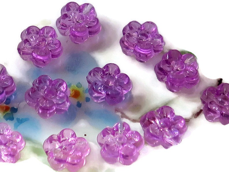 Vintage Beads, Flowers beads, Purple Violet Floral 6x3mm image 1