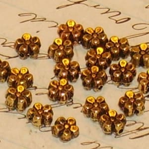 Antiqued Gold Daisy Beads Spacers Flowers 5mm