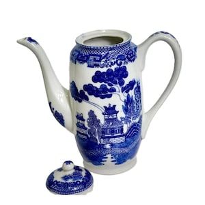 Blue Willow Teapot Coffee Pot China Transferware Asian Decor Vintage Style