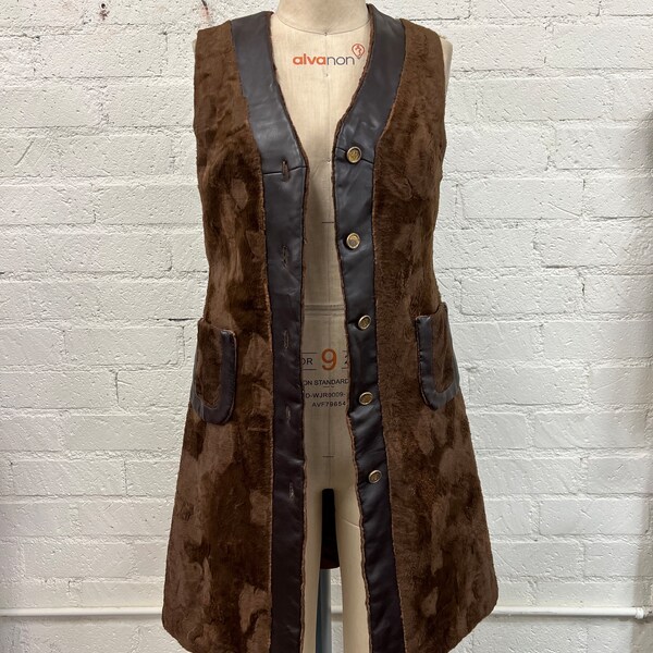 Vintage 70s hippie boho brown furry long vest festival S M