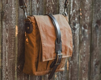 Oilskin Canvas Field Satchel – Handmade Beige Heritage Bag with Leather Strap | Water-Resistant Everyday Carry