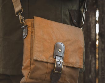 Waxed Canvas Oilskin Satchel: Personalized Messenger Bag
