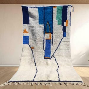 Handmade Blue and White Wool Rug – Moroccan Checkered Tapis, Soft Cozy Carpet for Living Room, Bedroom, or Boho Neutral Interior Décor