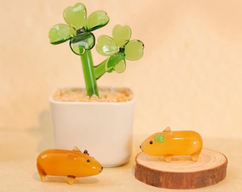 Capybara Hand-Blown Glass Figurine,Glass Animal, Miniature Animal, Micro Art Animal,Capybara Gift Desk Decor for Animal Lovers,Tiny Capybara