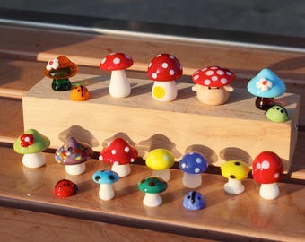 Hand Blown glass mini mushroom ornament, glass ornament, fairy garden decoration, hand blown mushroom, decor for flowerpots, mushroom lover