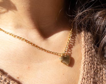 Vergoldete Herz-Medaillonkette mit Fotofach – Vintage-inspiriertes Medaillon-Schmuckstück, Personalisiertes Geschenk für Sie