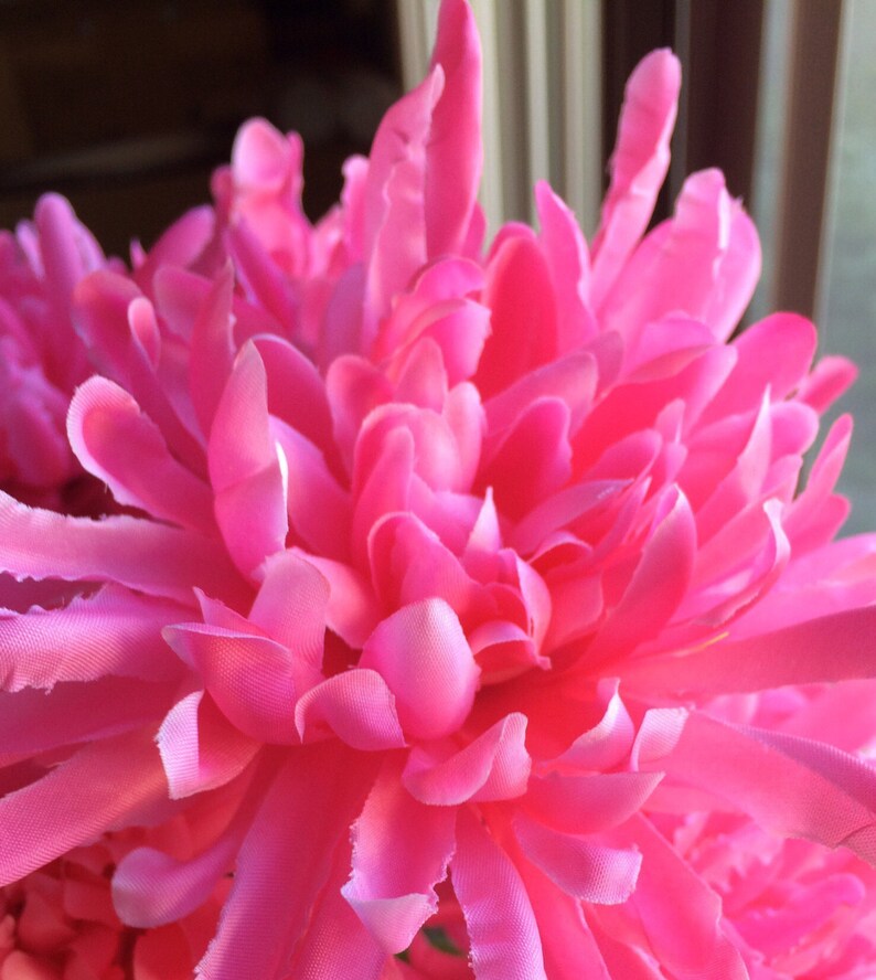 Pink Flower Pens Set of 18 Mums Chrysanthemums / Barbie Party Decor /Hot Pink /Girl Birthday Party /Handmade Party Favors for Mothers Day image 1