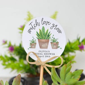 Vea cómo crece el amor en la despedida de soltera, plantilla de etiqueta o calcomanía para plantas, 3 tamaños (2", 2,5", 3"), edición en línea, descarga digital, plantilla editable 028